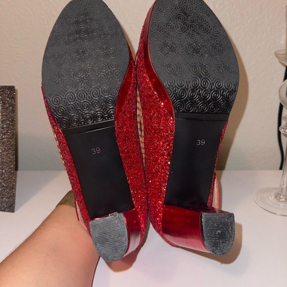 Red Glitter Heels with Bow - Picture 7 of 8